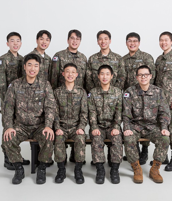 군인 우정사진